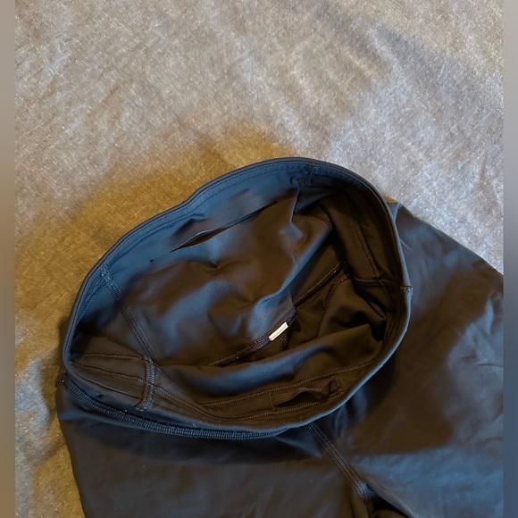 Lululemon Base Pace Tight 25” - Picture 6 of 8